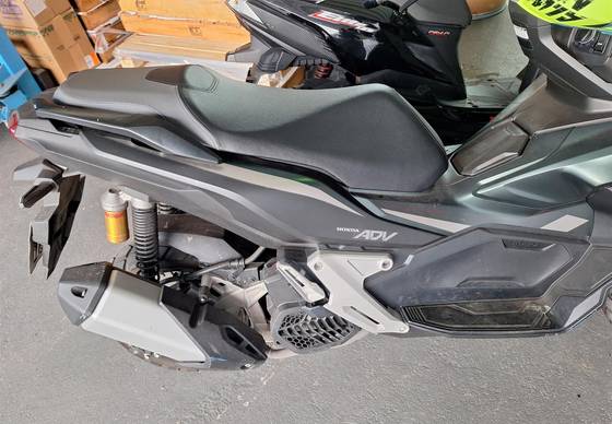 HONDA ADV 